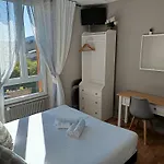 Inn Entre Lacs Et Volcans Aydat