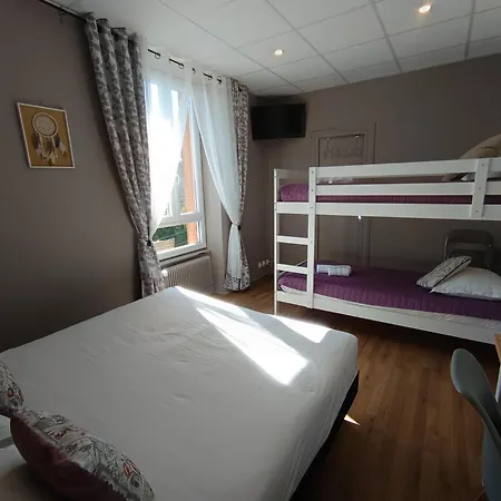 Entre Lacs Et Volcans Mini-hôtel Aydat