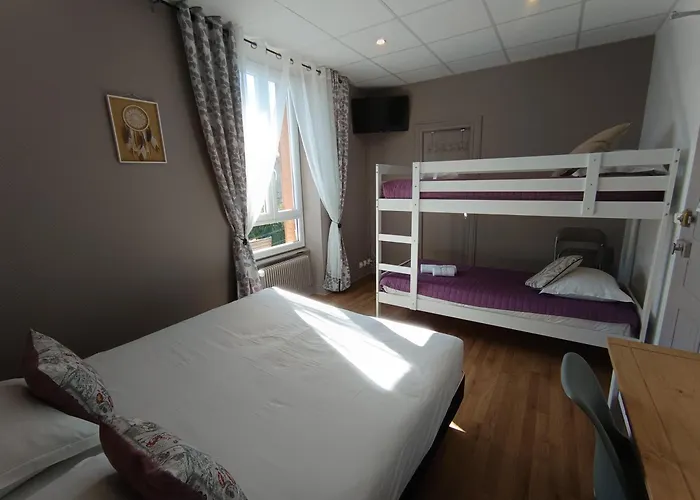 Entre Lacs Et Volcans Inn Aydat