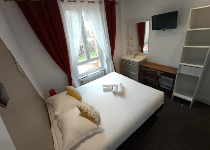 Inn Entre Lacs Et Volcans Aydat