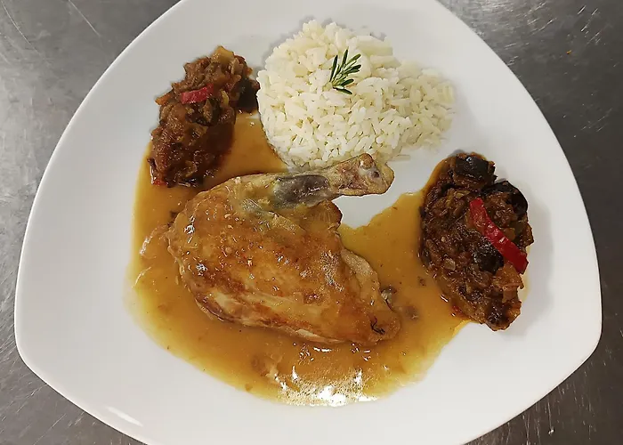 Entre Lacs Et Volcans Aydat